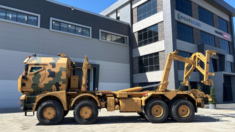 Hooklift