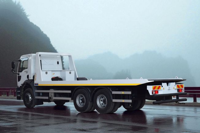 Slide Bed Recovery Truck