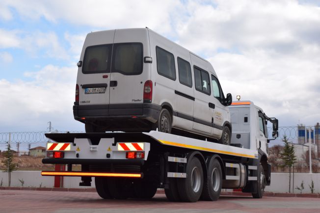 Slide Bed Recovery Truck
